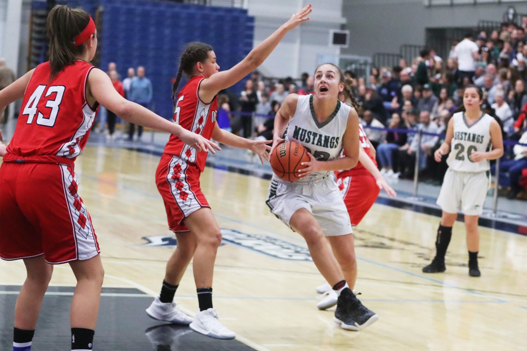 Girls CAL final: Mainland Regional vs. Ocean City